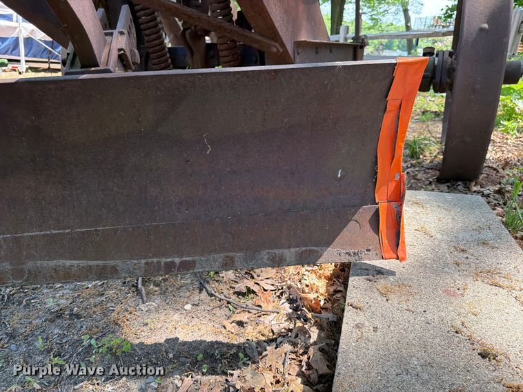 image for item FK0201 Stockland road machinery pull type grader