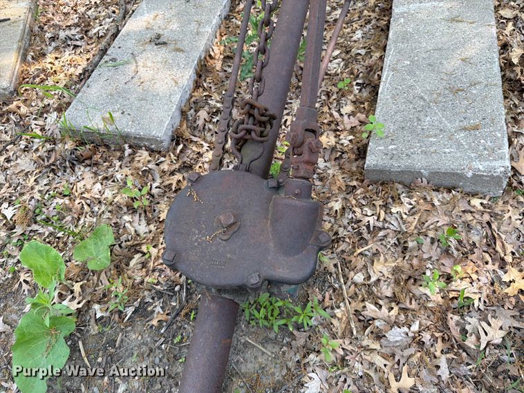 image for item FK0201 Stockland road machinery pull type grader