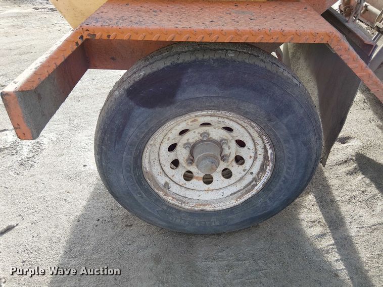 image for item FK0833 2008 Broce RJ 350 broom