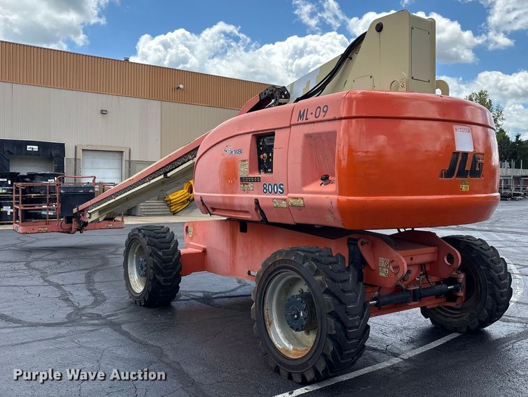 image for item FK1493 2006 JLG 800S boom lift