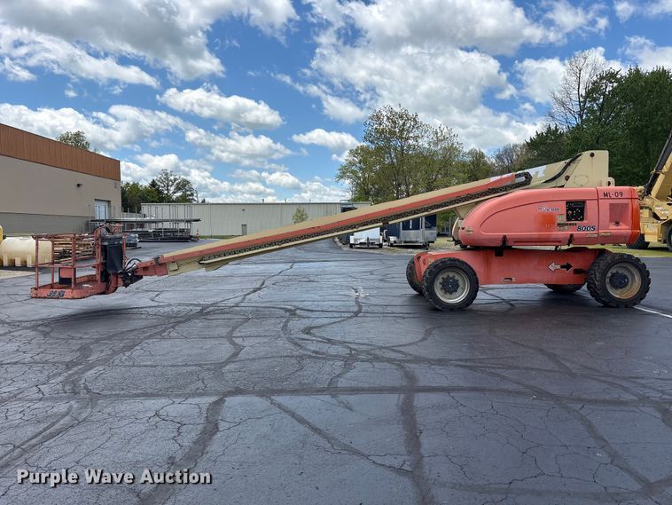 image for item FK1493 2006 JLG 800S boom lift