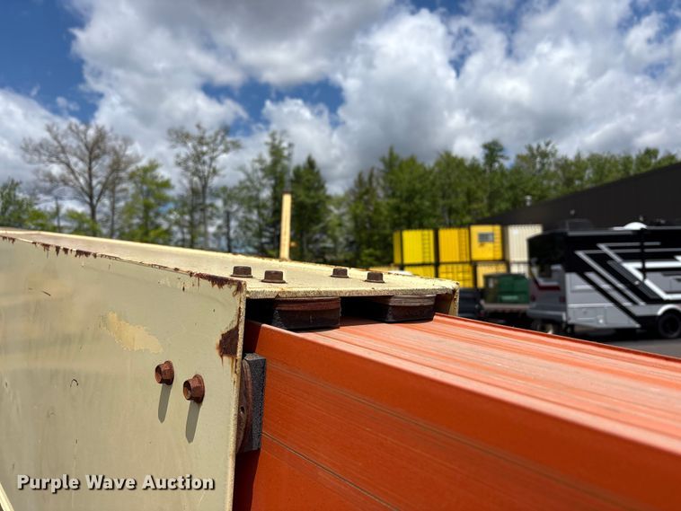 image for item FK1493 2006 JLG 800S boom lift