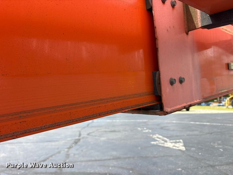 image for item FK1493 2006 JLG 800S boom lift
