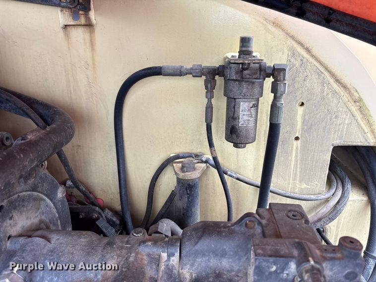 image for item FK1493 2006 JLG 800S boom lift