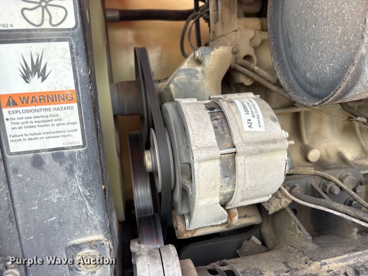 image for item FK1493 2006 JLG 800S boom lift