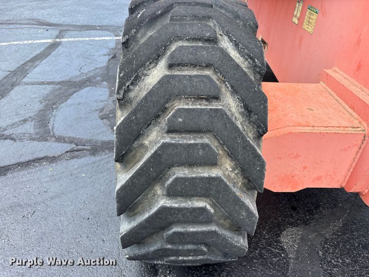 image for item FK1493 2006 JLG 800S boom lift