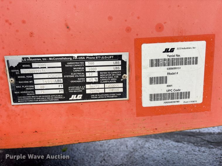 image for item FK1493 2006 JLG 800S boom lift