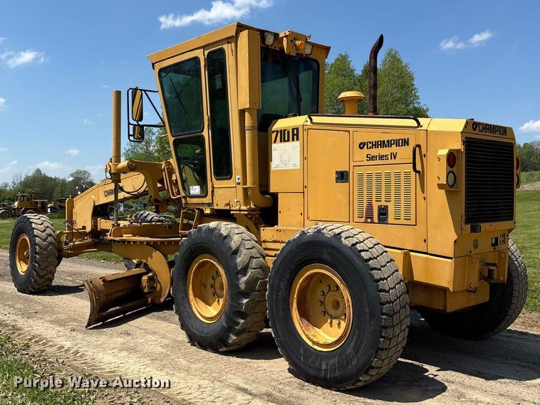 image for item FK1497 1996 Champion 710A motor grader