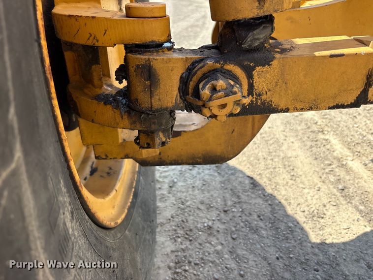 image for item FK1497 1996 Champion 710A motor grader