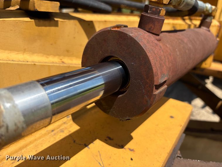 image for item FK1497 1996 Champion 710A motor grader