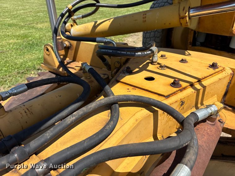image for item FK1497 1996 Champion 710A motor grader