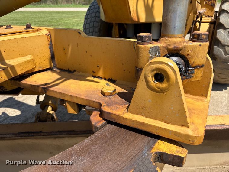 image for item FK1497 1996 Champion 710A motor grader