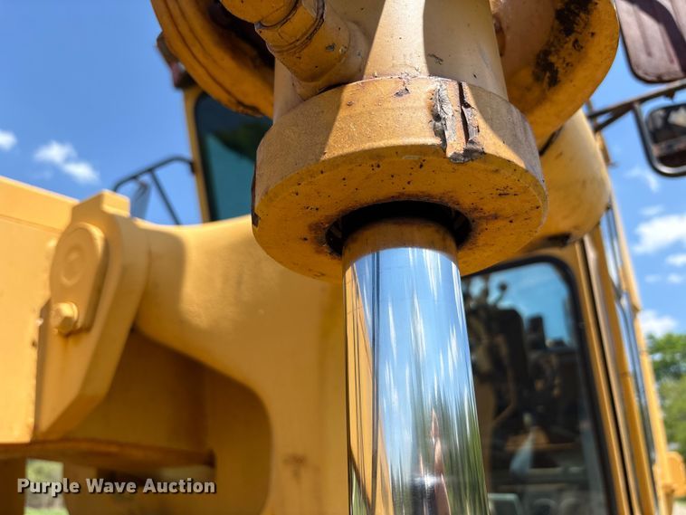image for item FK1497 1996 Champion 710A motor grader