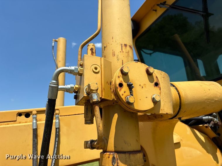 image for item FK1497 1996 Champion 710A motor grader