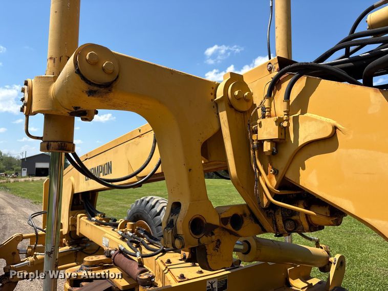 image for item FK1497 1996 Champion 710A motor grader