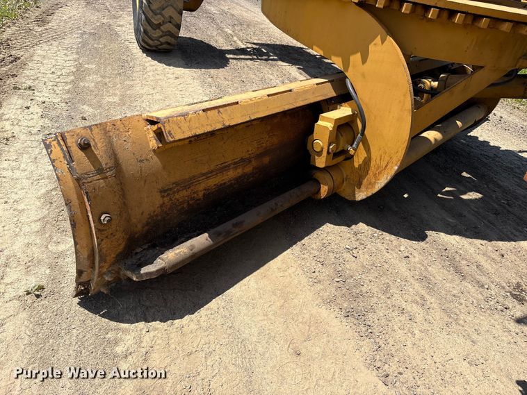 image for item FK1497 1996 Champion 710A motor grader
