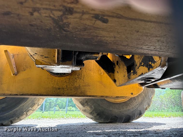 image for item FK1497 1996 Champion 710A motor grader