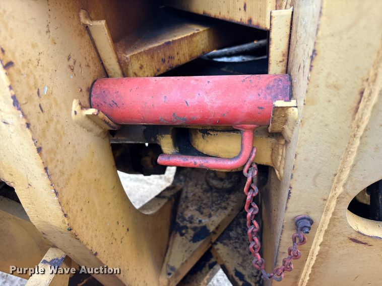 image for item FK1497 1996 Champion 710A motor grader