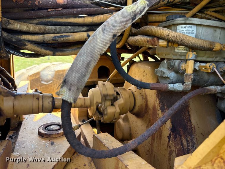 image for item FK1497 1996 Champion 710A motor grader