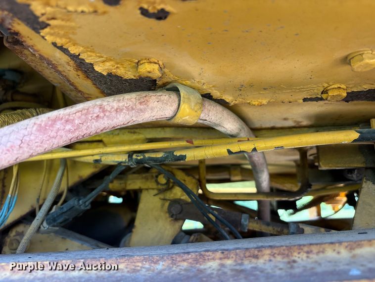 image for item FK1497 1996 Champion 710A motor grader