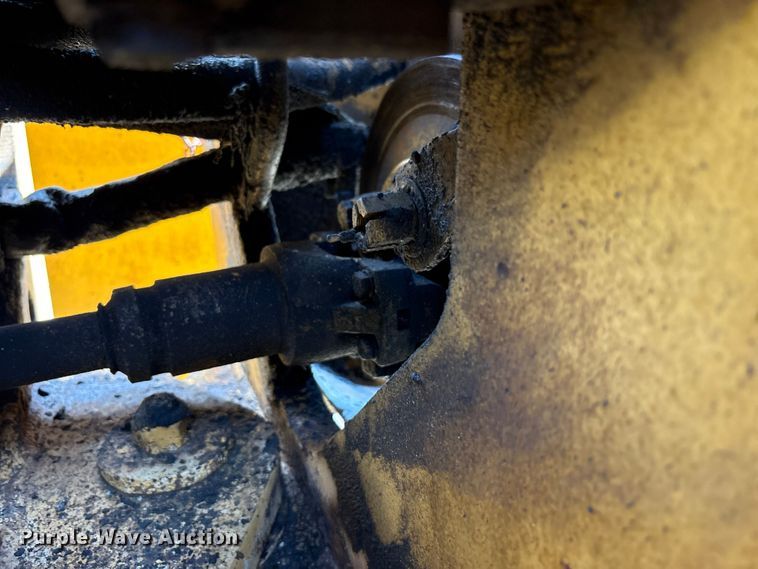 image for item FK1497 1996 Champion 710A motor grader