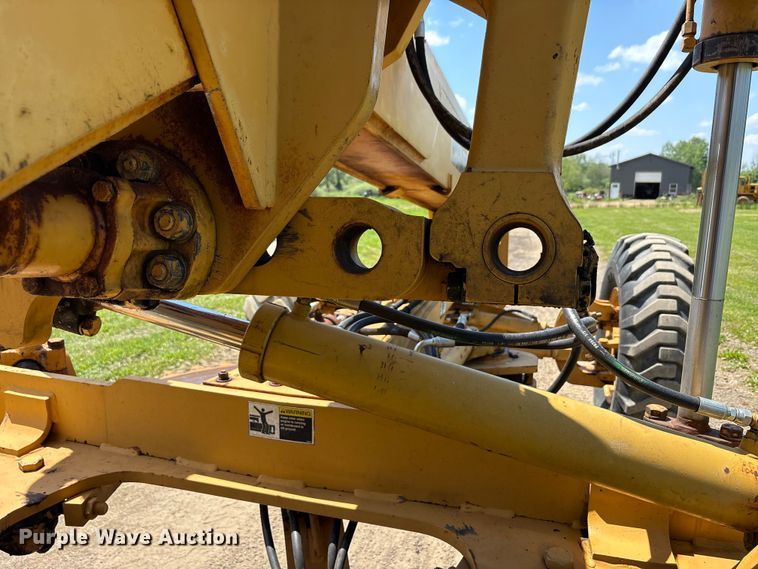 image for item FK1497 1996 Champion 710A motor grader
