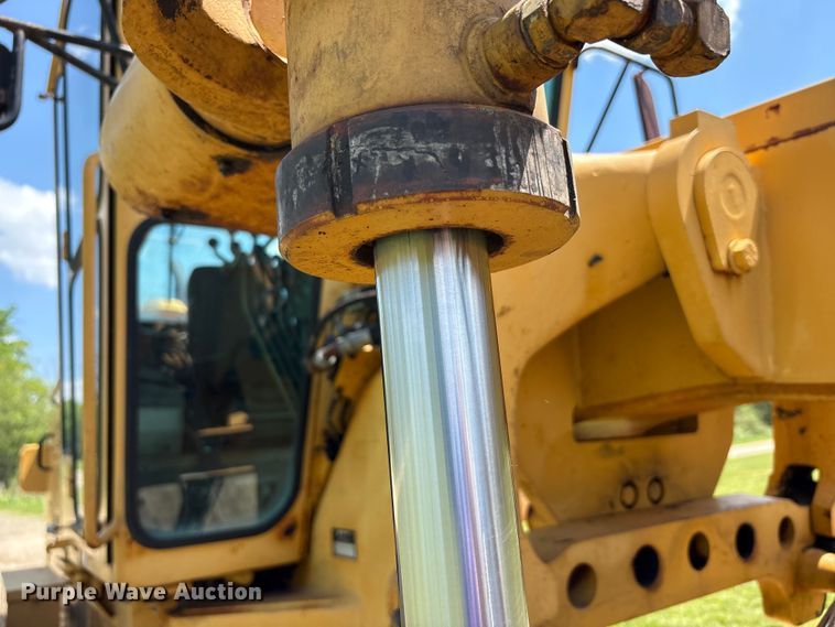 image for item FK1497 1996 Champion 710A motor grader