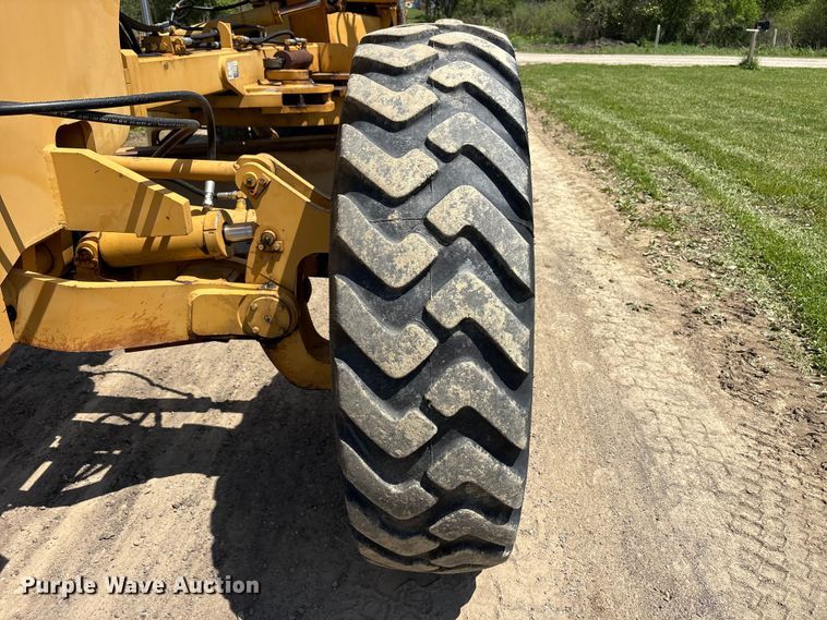 image for item FK1497 1996 Champion 710A motor grader