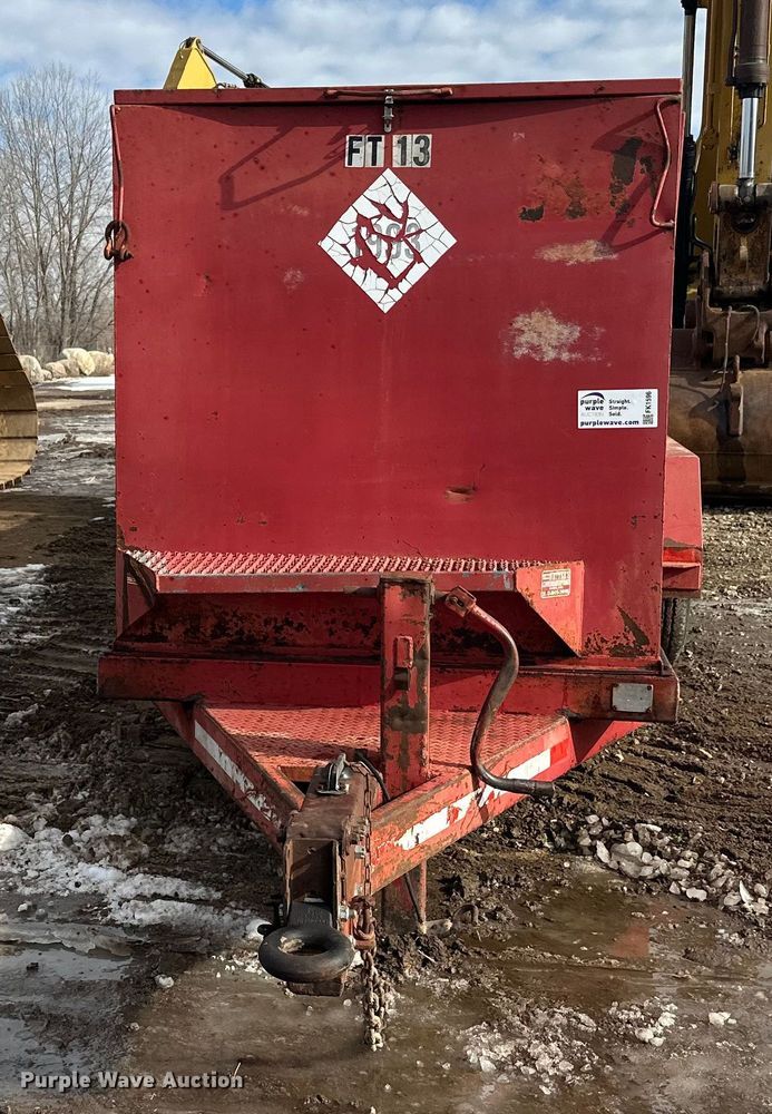 image for item FK1596 Fuel trailer