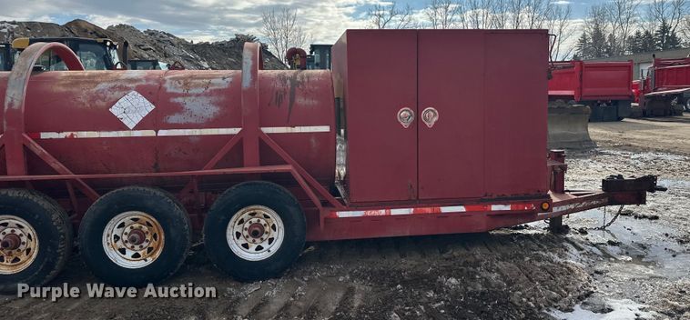 image for item FK1596 Fuel trailer