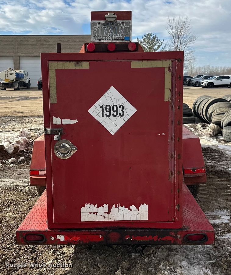 image for item FK1596 Fuel trailer