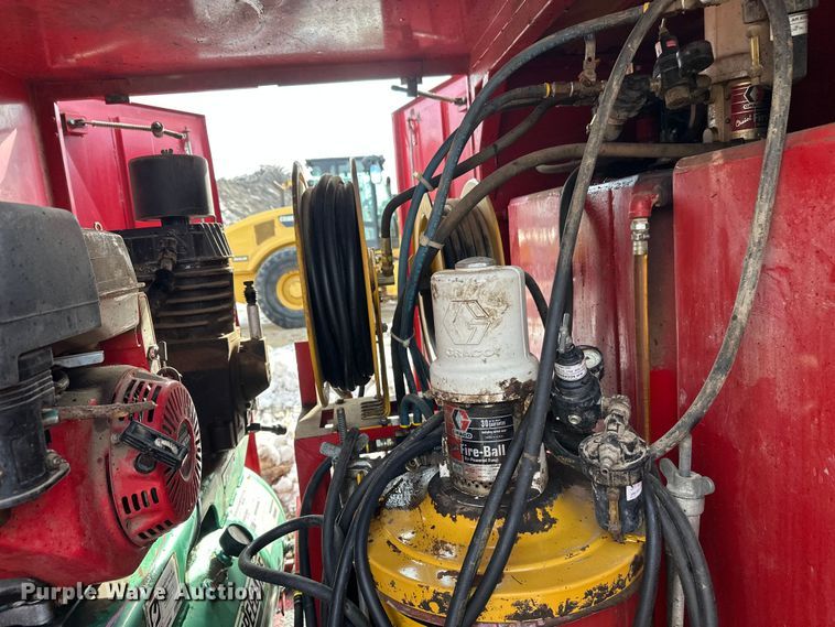 image for item FK1596 Fuel trailer
