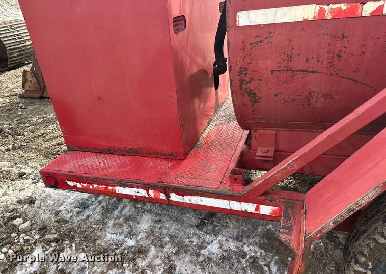 image for item FK1596 Fuel trailer