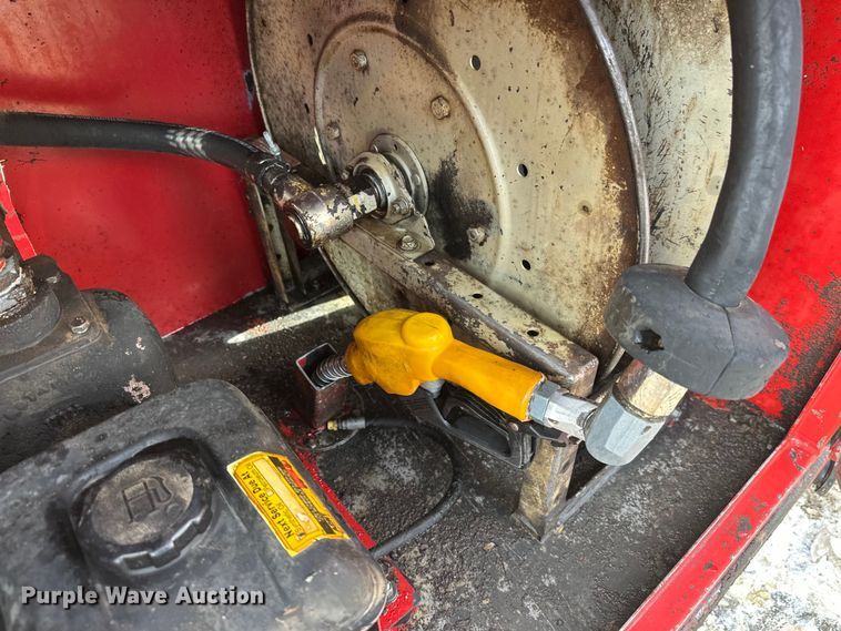 image for item FK1596 Fuel trailer