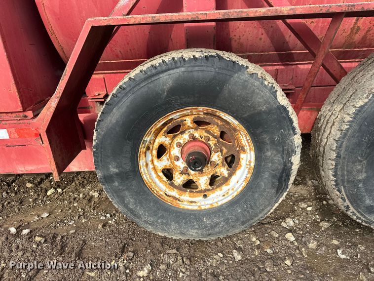 image for item FK1596 Fuel trailer