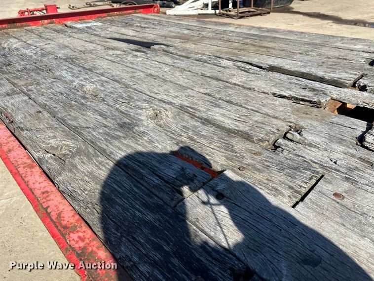 image for item FK1683 1997 Trail King Industries TK20 equipment trailer