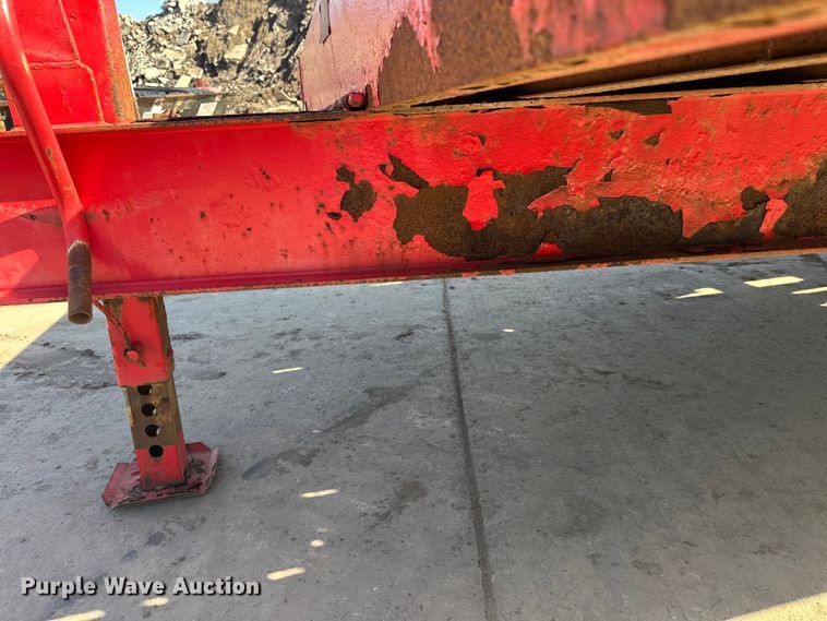 image for item FK1683 1997 Trail King Industries TK20 equipment trailer