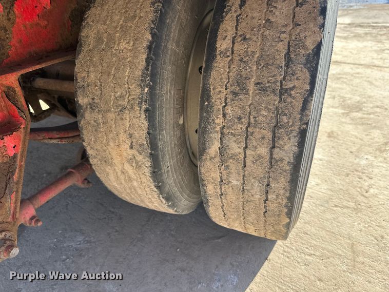 image for item FK1683 1997 Trail King Industries TK20 equipment trailer