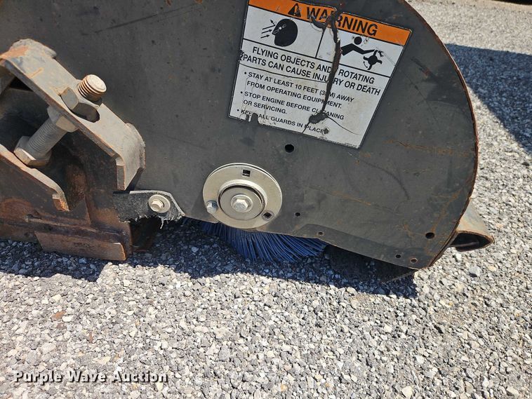 image for item FN5676 2014 Bobcat 72