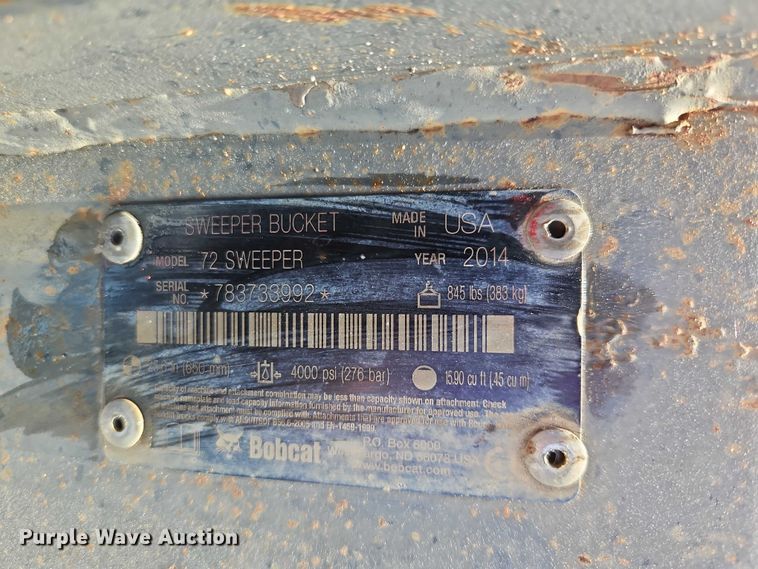 image for item FN5676 2014 Bobcat 72