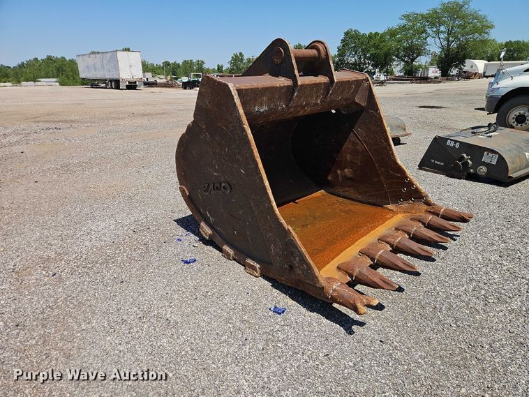image for item FN5677 Esco excavator bucket