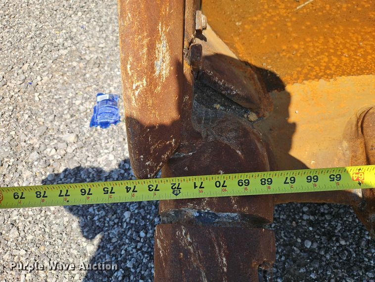 image for item FN5677 Esco excavator bucket