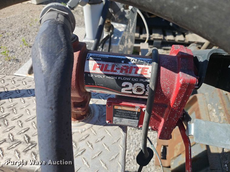 image for item FN5679 (2) fuel tanks