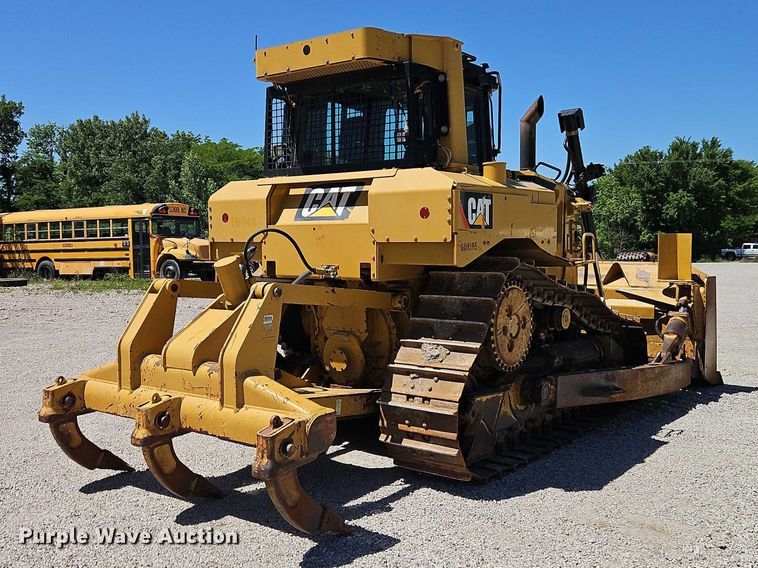 image for item FN5681 2011 Caterpillar D6T XL dozer
