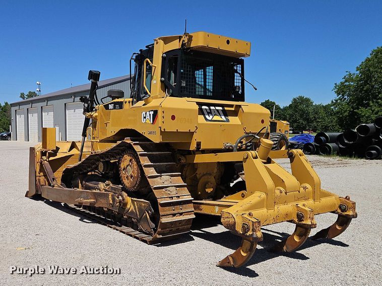 image for item FN5681 2011 Caterpillar D6T XL dozer
