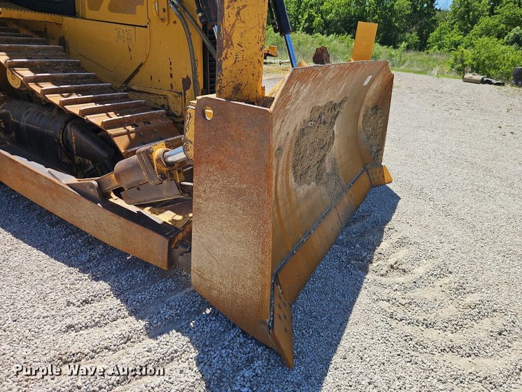 image for item FN5681 2011 Caterpillar D6T XL dozer