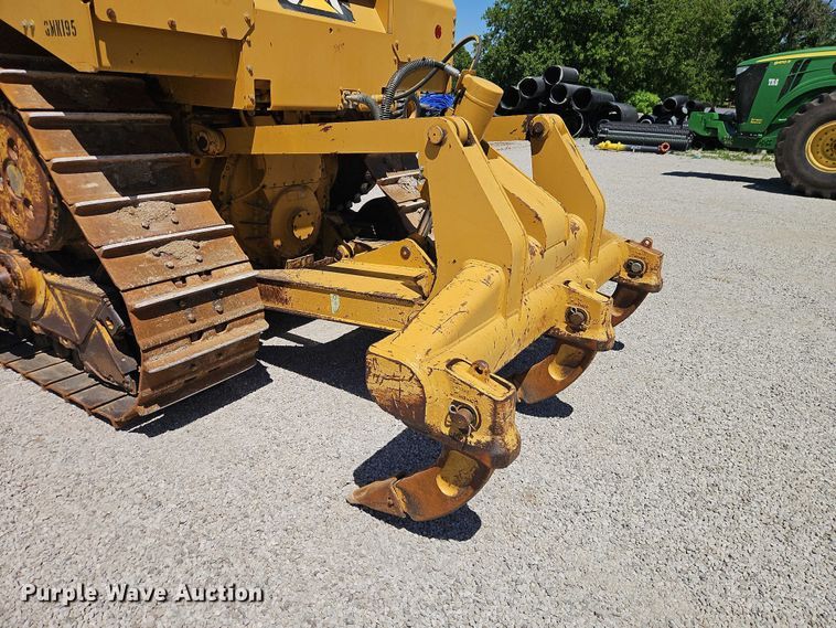 image for item FN5681 2011 Caterpillar D6T XL dozer