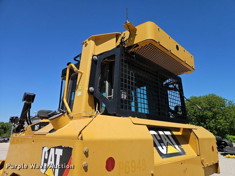 image for item FN5681 2011 Caterpillar D6T XL dozer