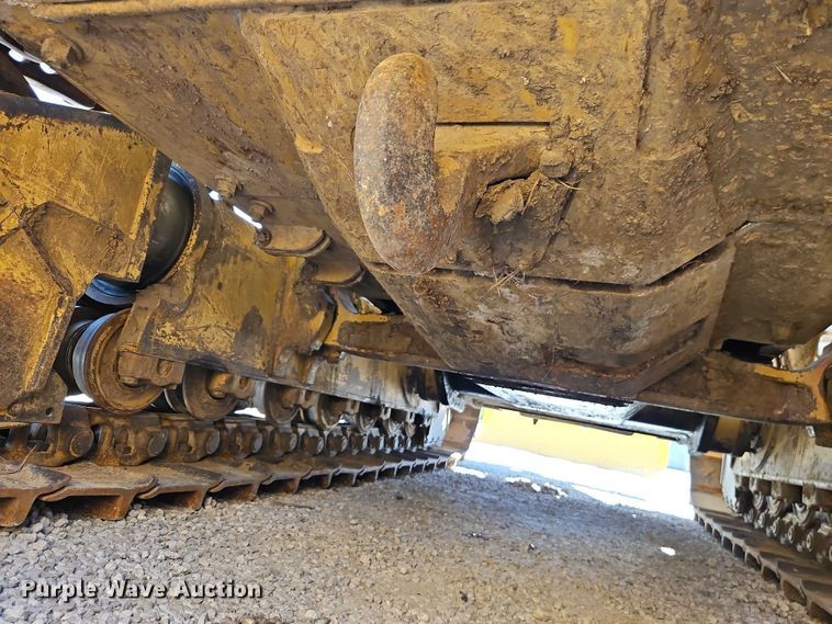 image for item FN5681 2011 Caterpillar D6T XL dozer