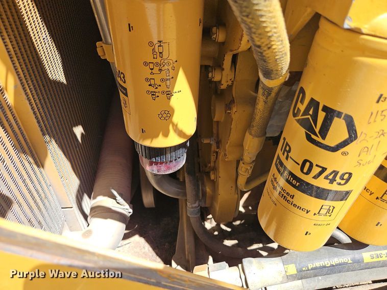 image for item FN5681 2011 Caterpillar D6T XL dozer